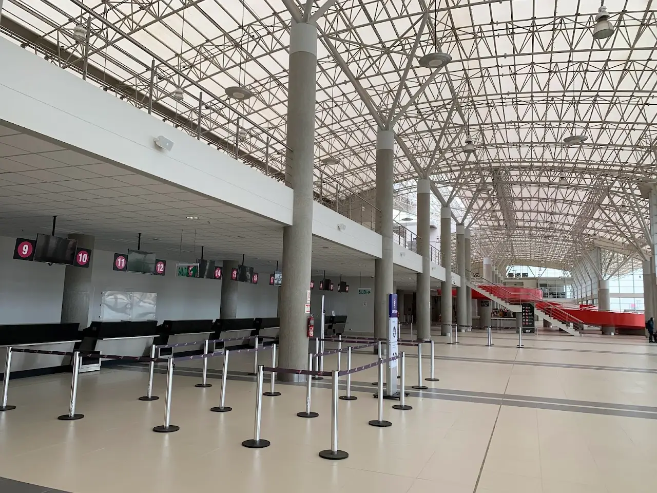 Captain Renán Elías Olivera International Airport