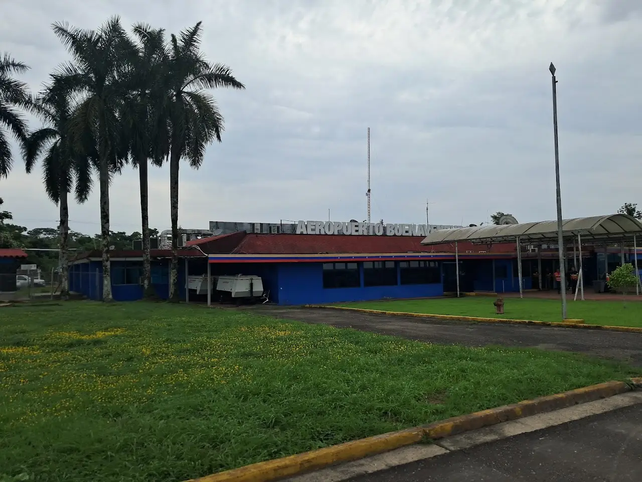 Mayor Buenaventura Vivas International Airport