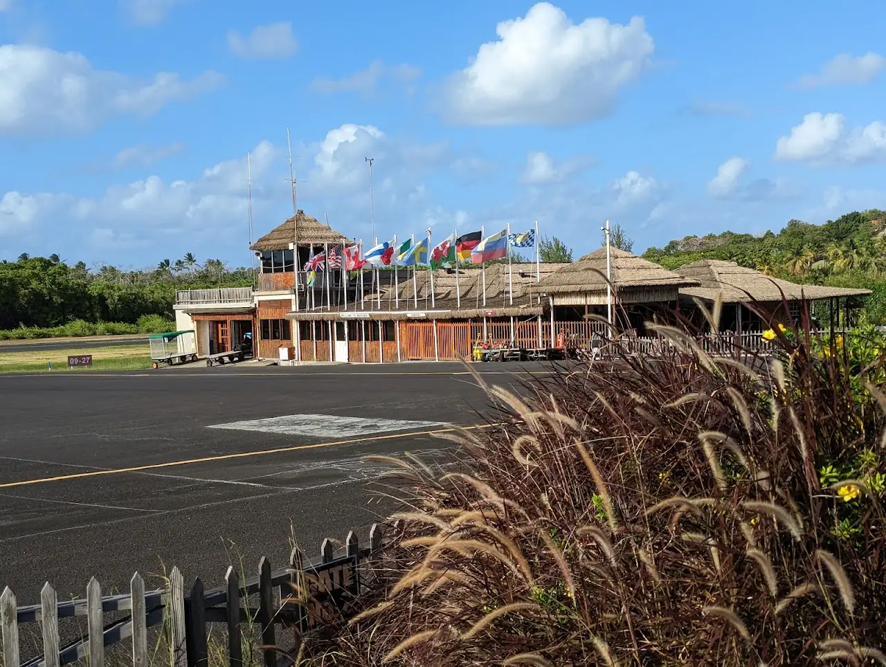 Mustique Airport