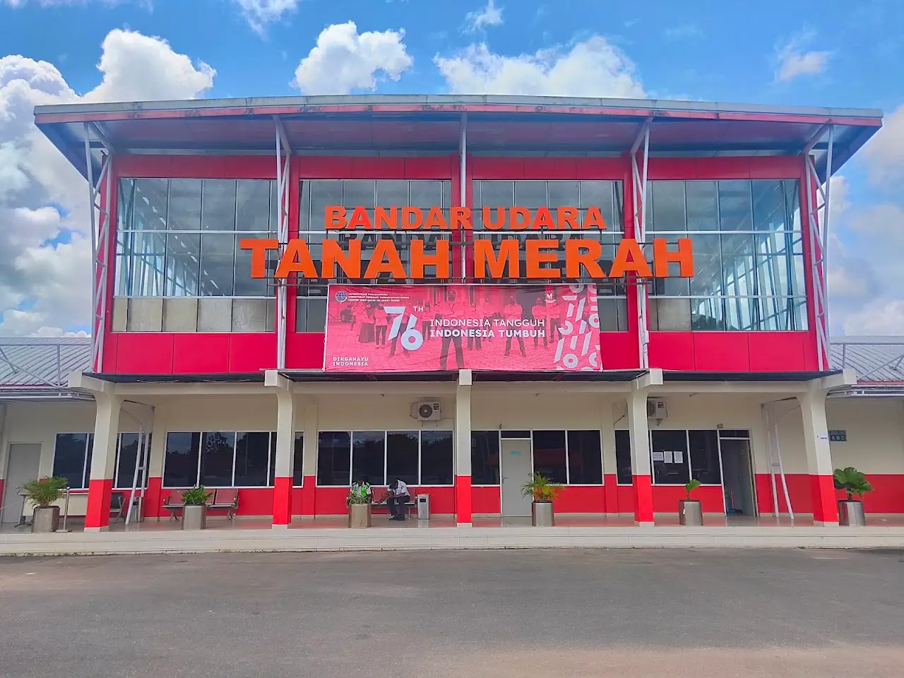 Tanah Merah Airport