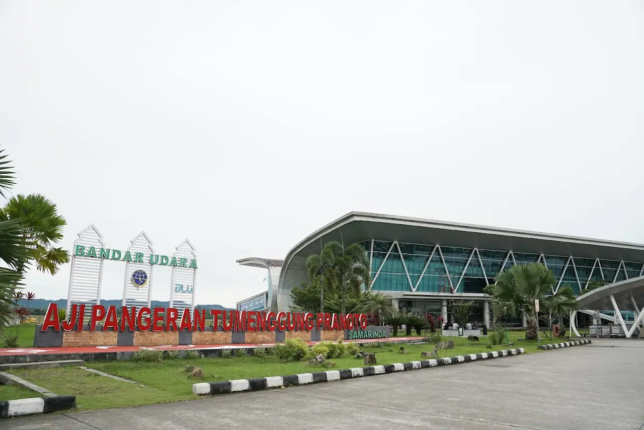 Aji Pangeran Tumenggung Pranoto International Airport