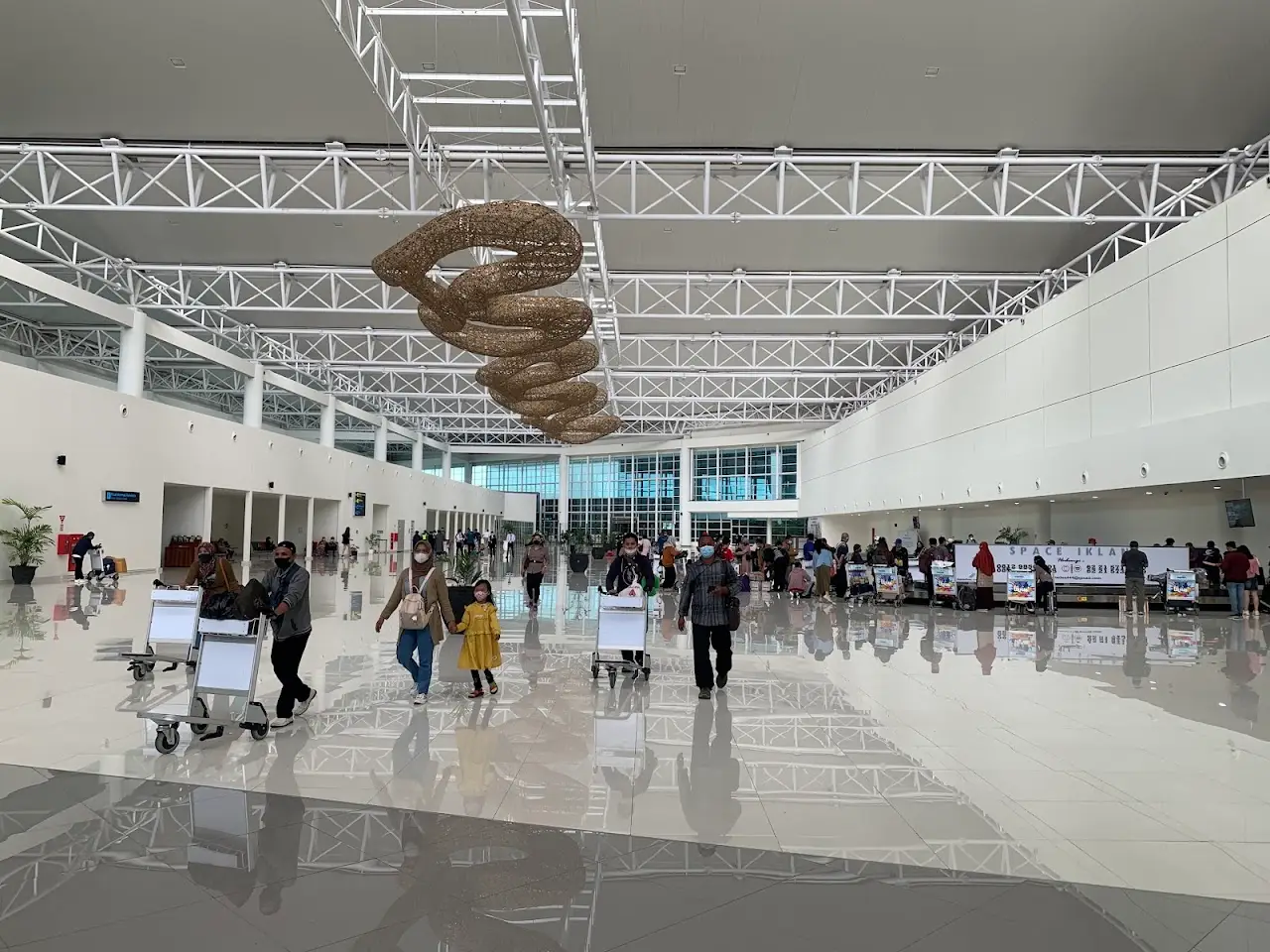 Syamsudin Noor International Airport