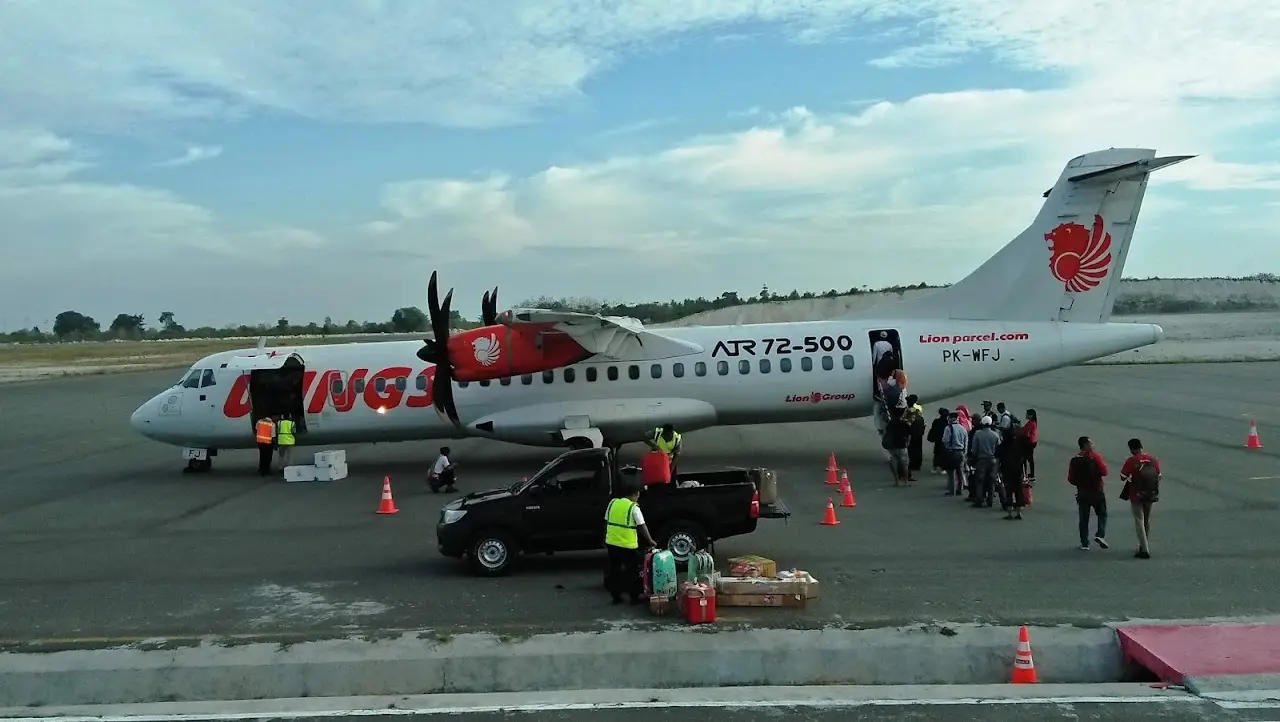 Namniwel Airport