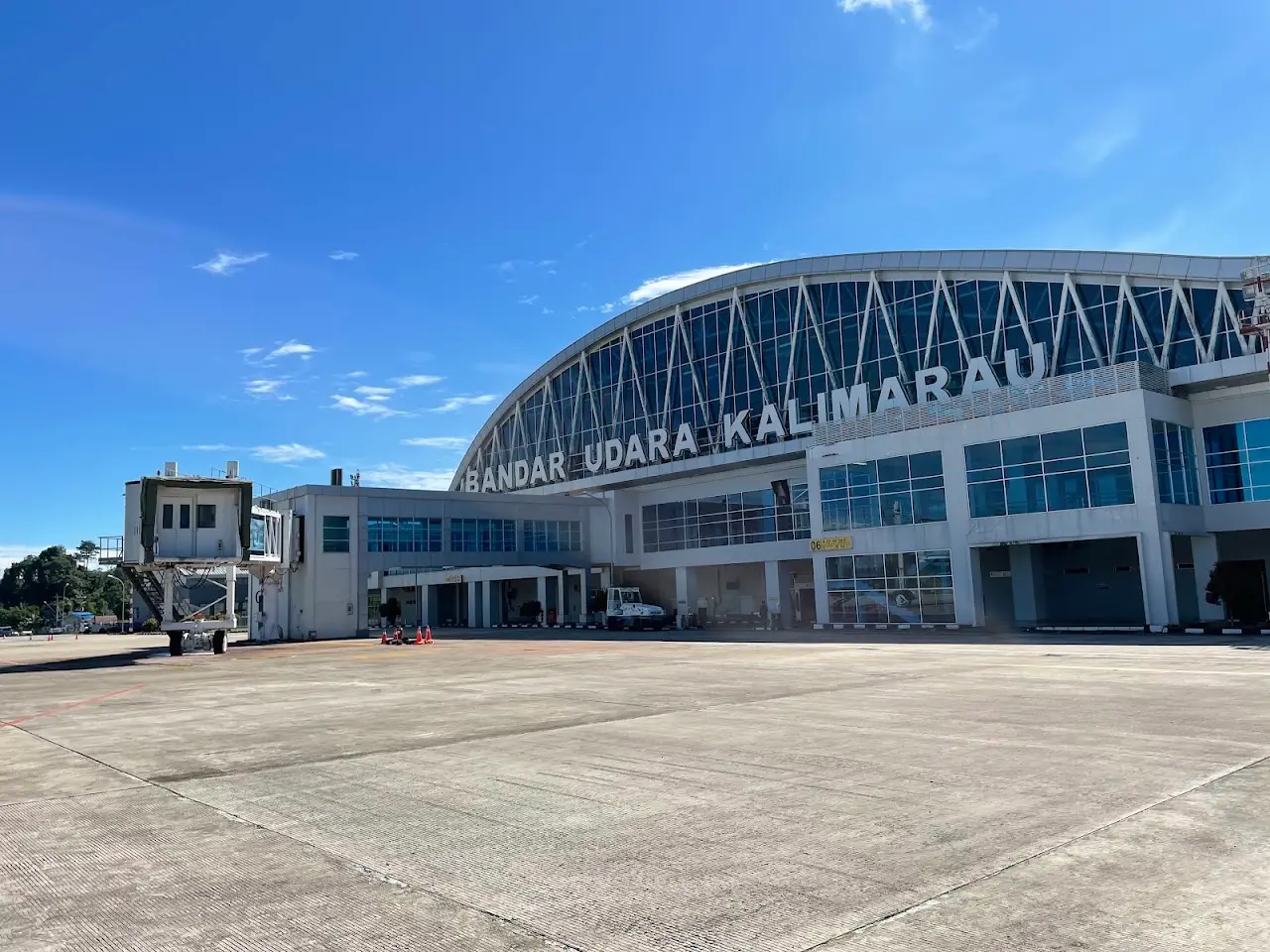 Kalimarau Airport