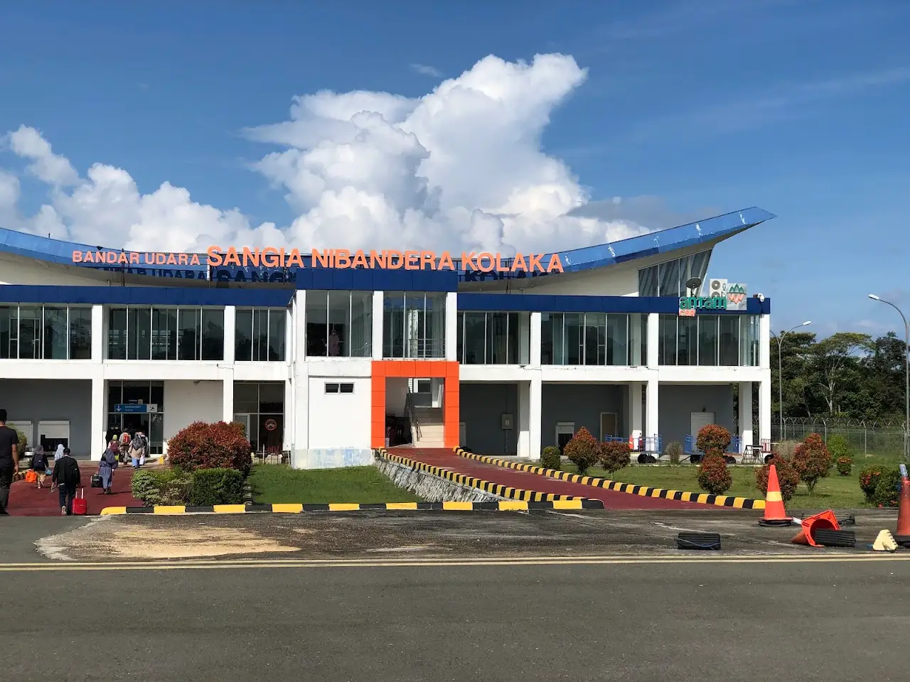 Sangia Nibandera Airport