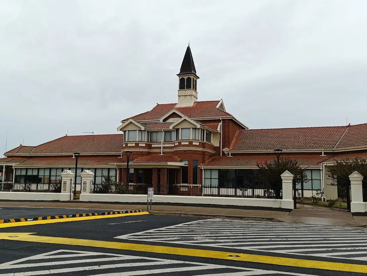 Forbes Airport