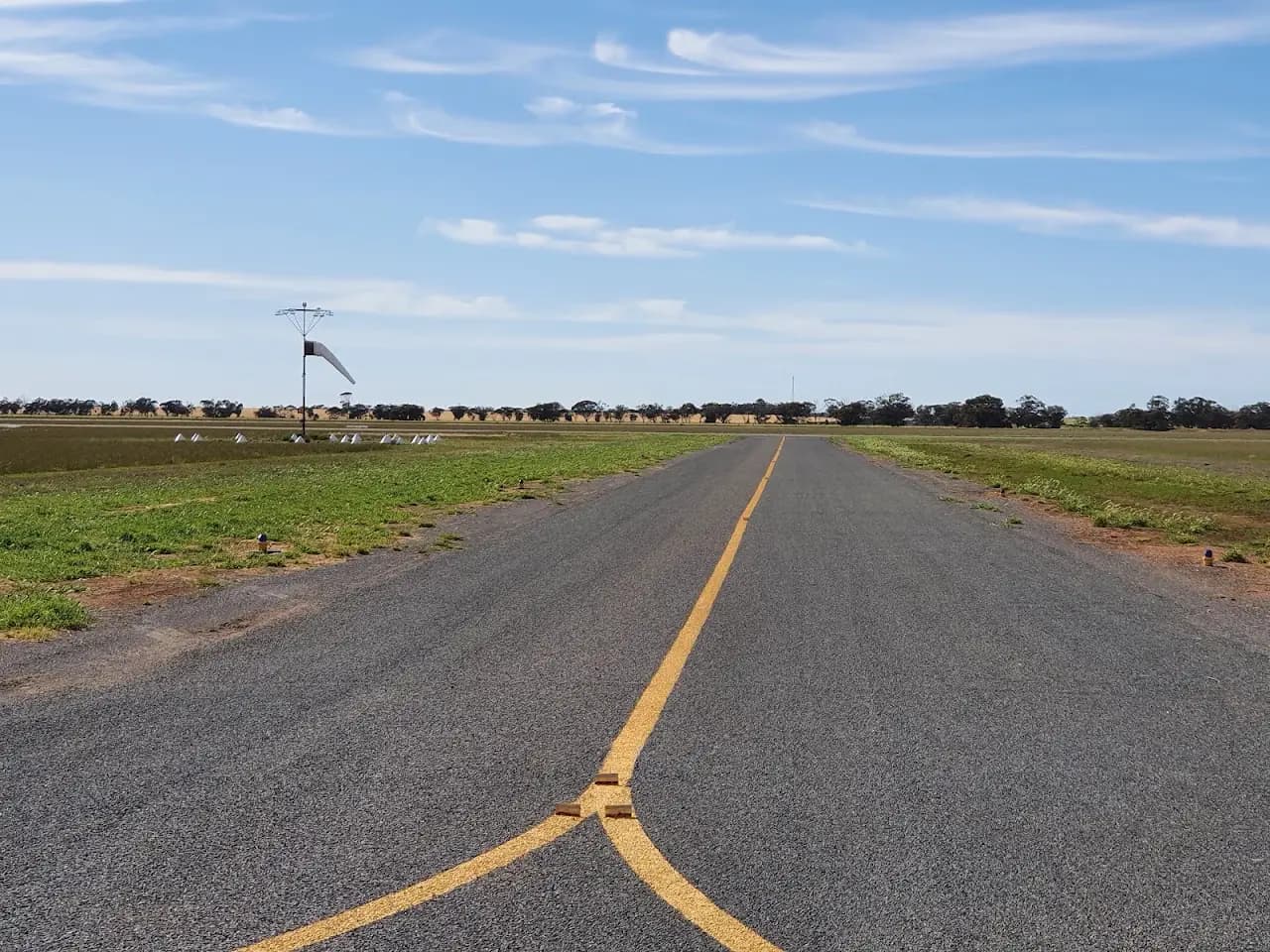 Hopetoun Airport
