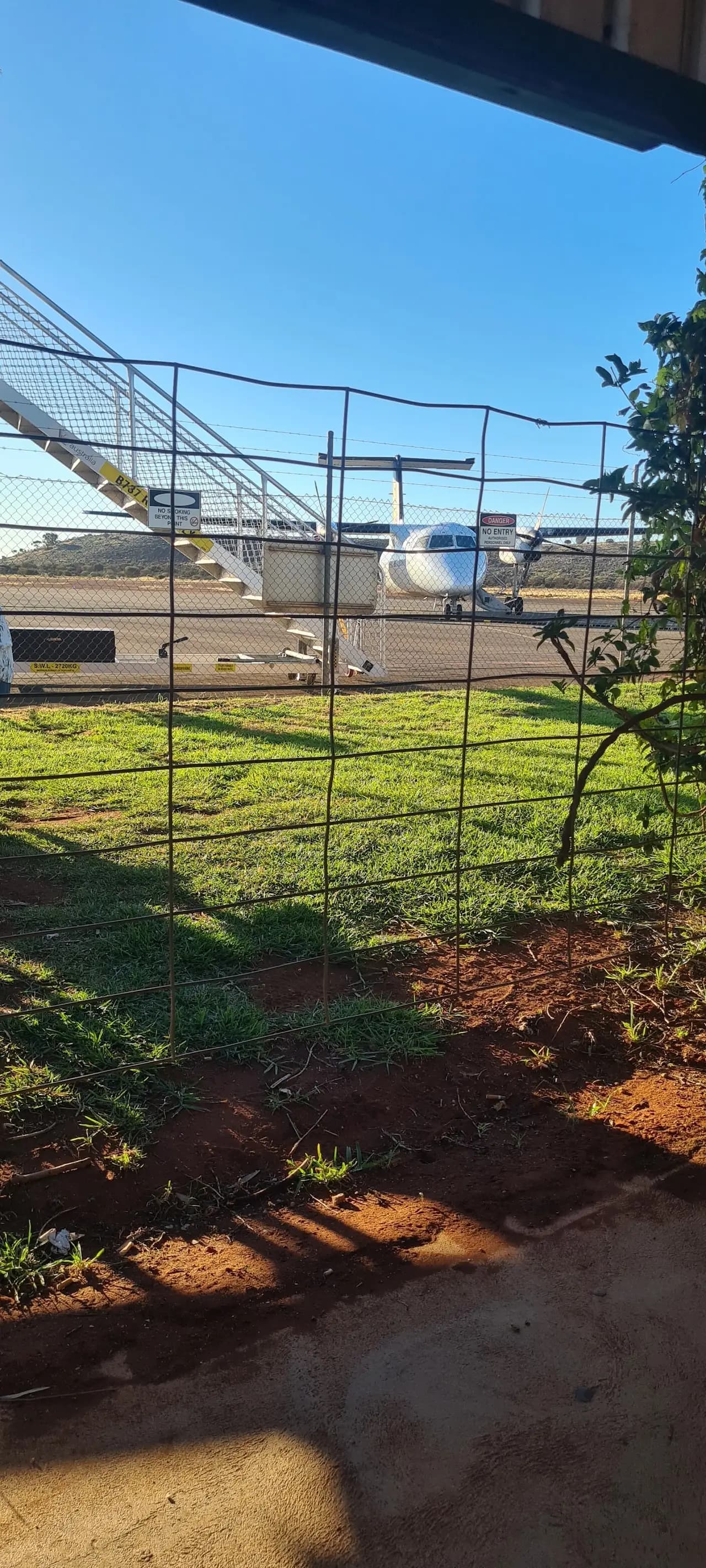 Leonora Airport