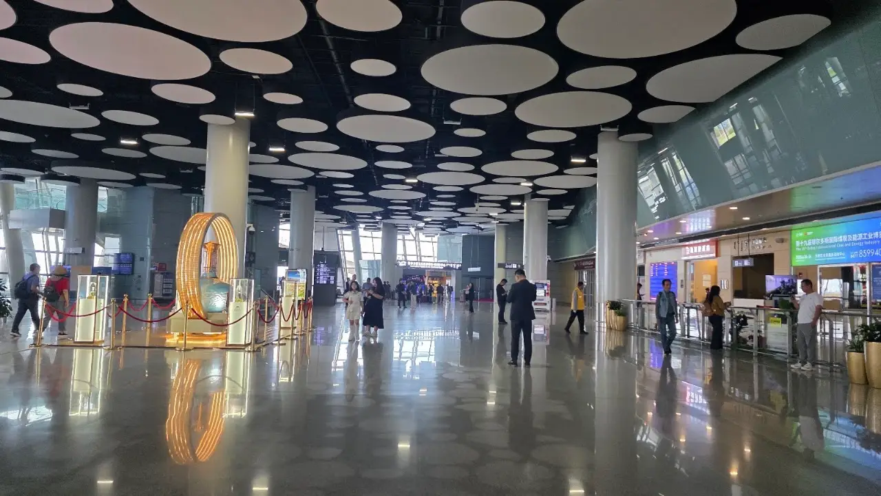 Ordos Ejin Horo International Airport