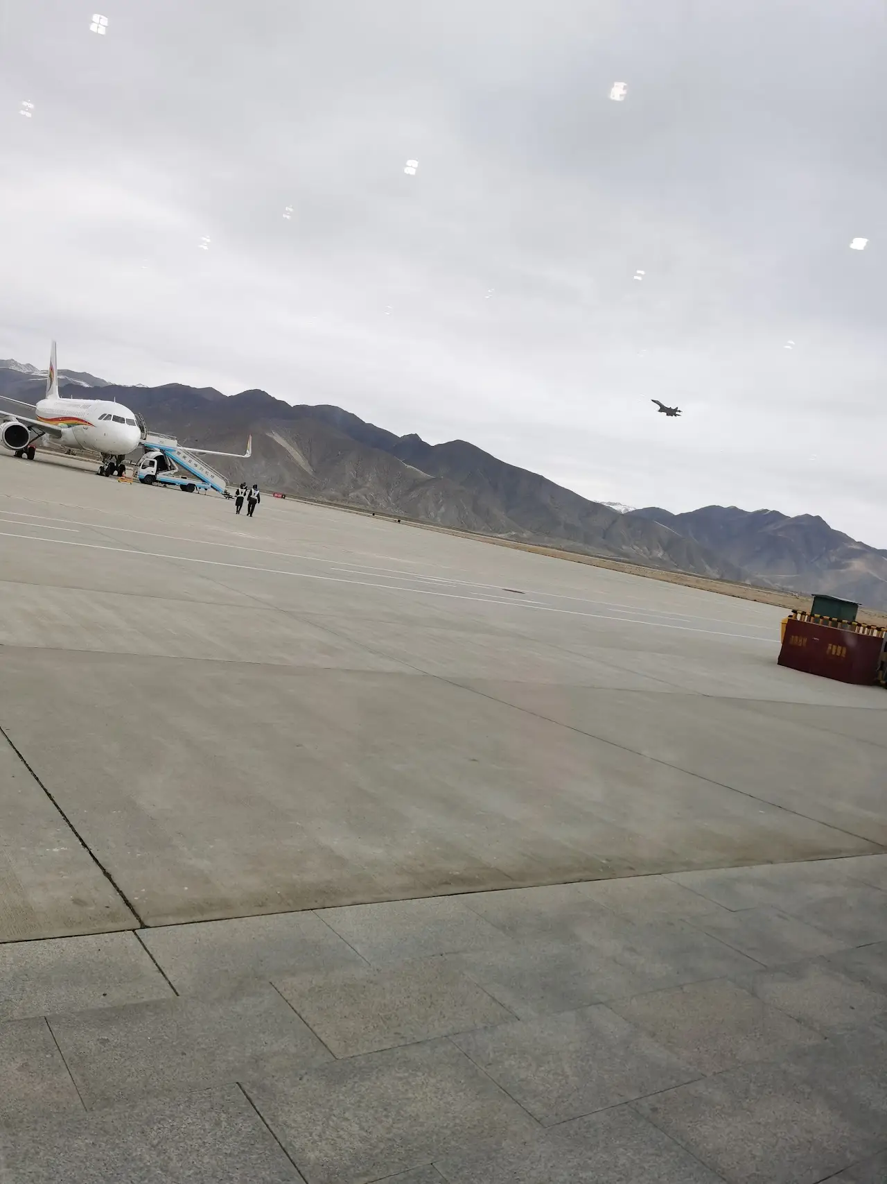 Xigaze Peace Airport / Shigatse Air Base