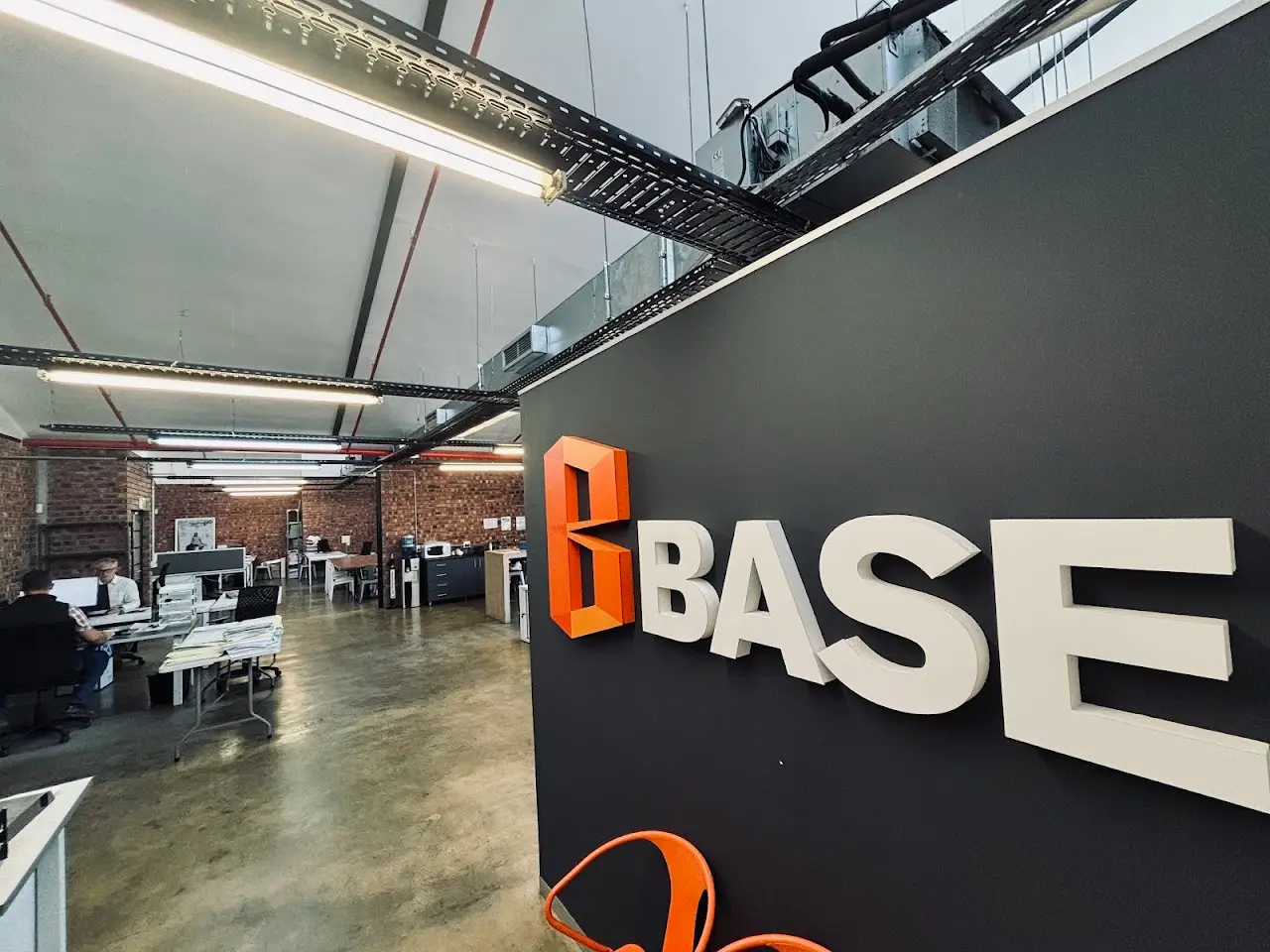 Base 4