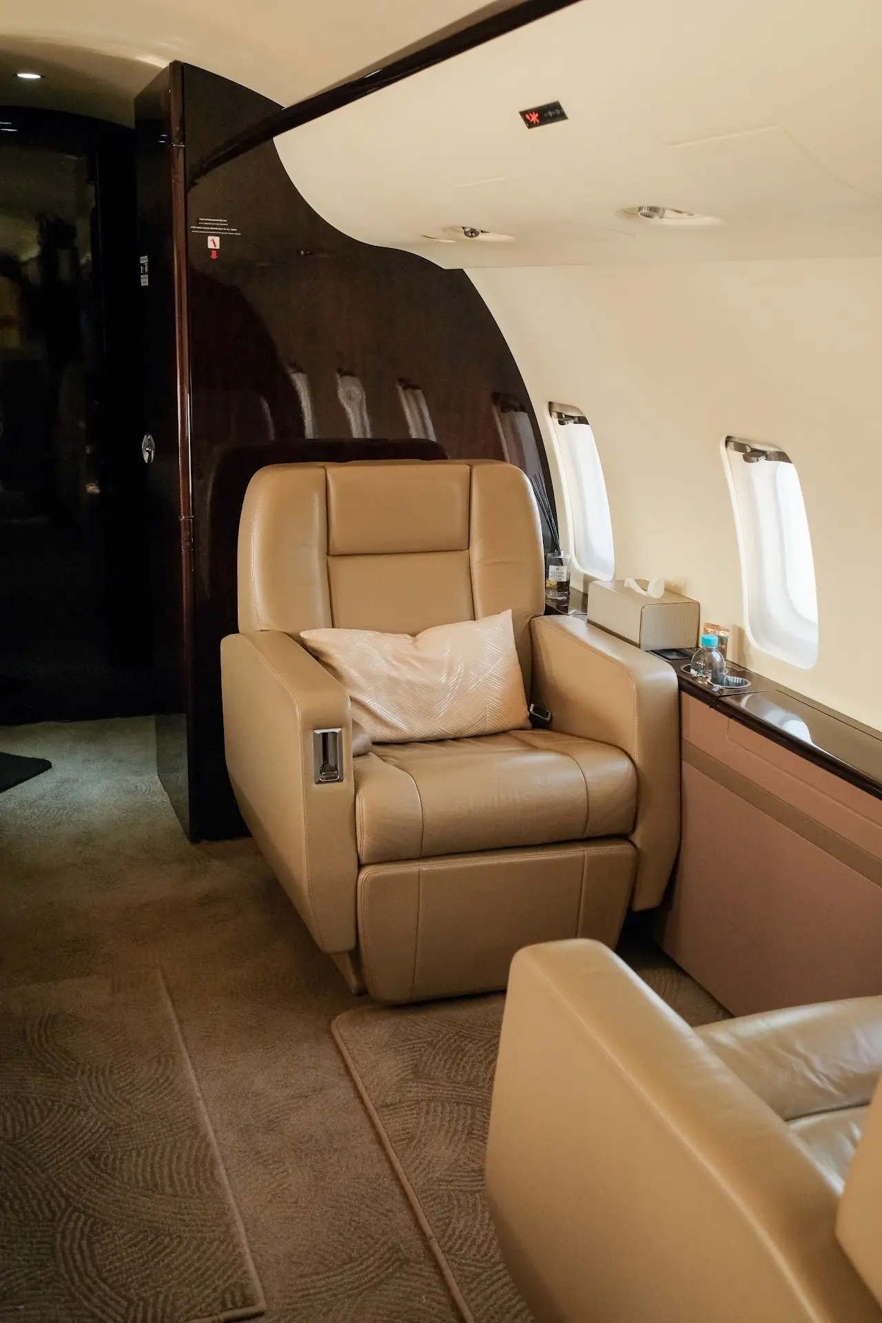 CeoJetset (PT. Jet Eksekutif Travya)