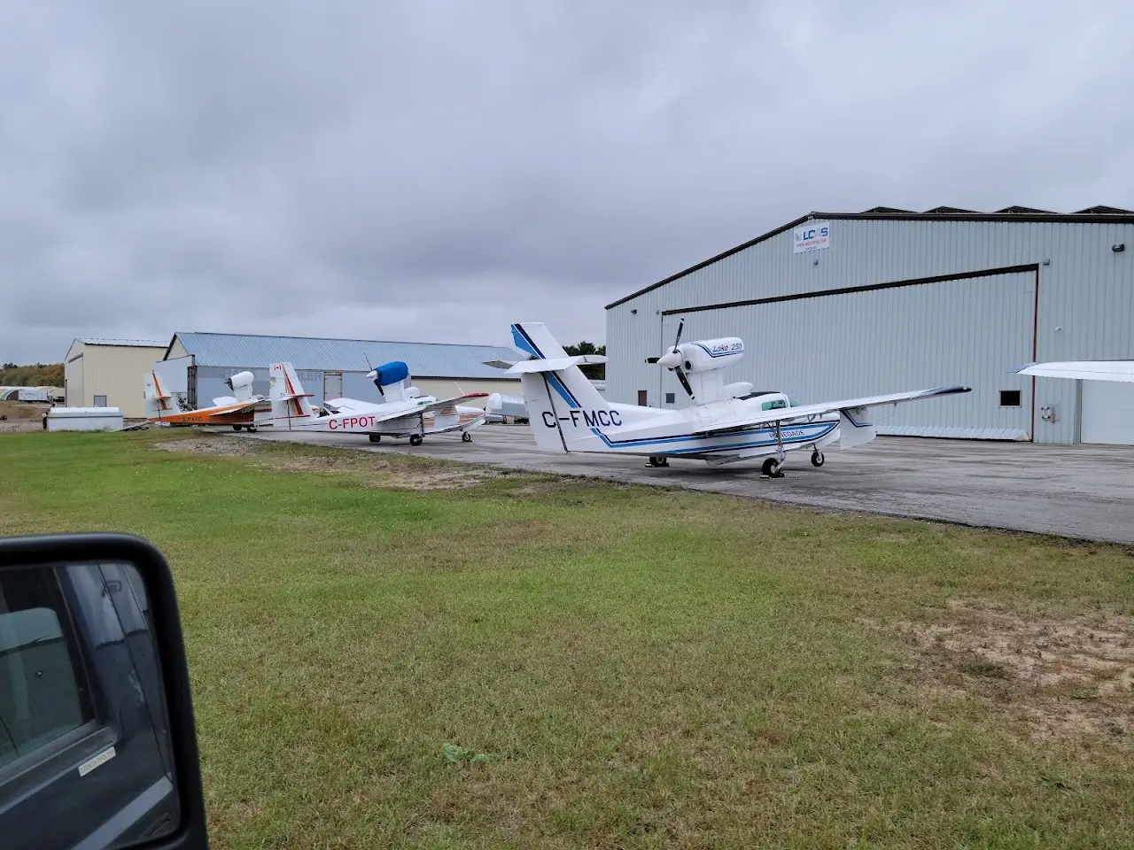 Lake Central Airways