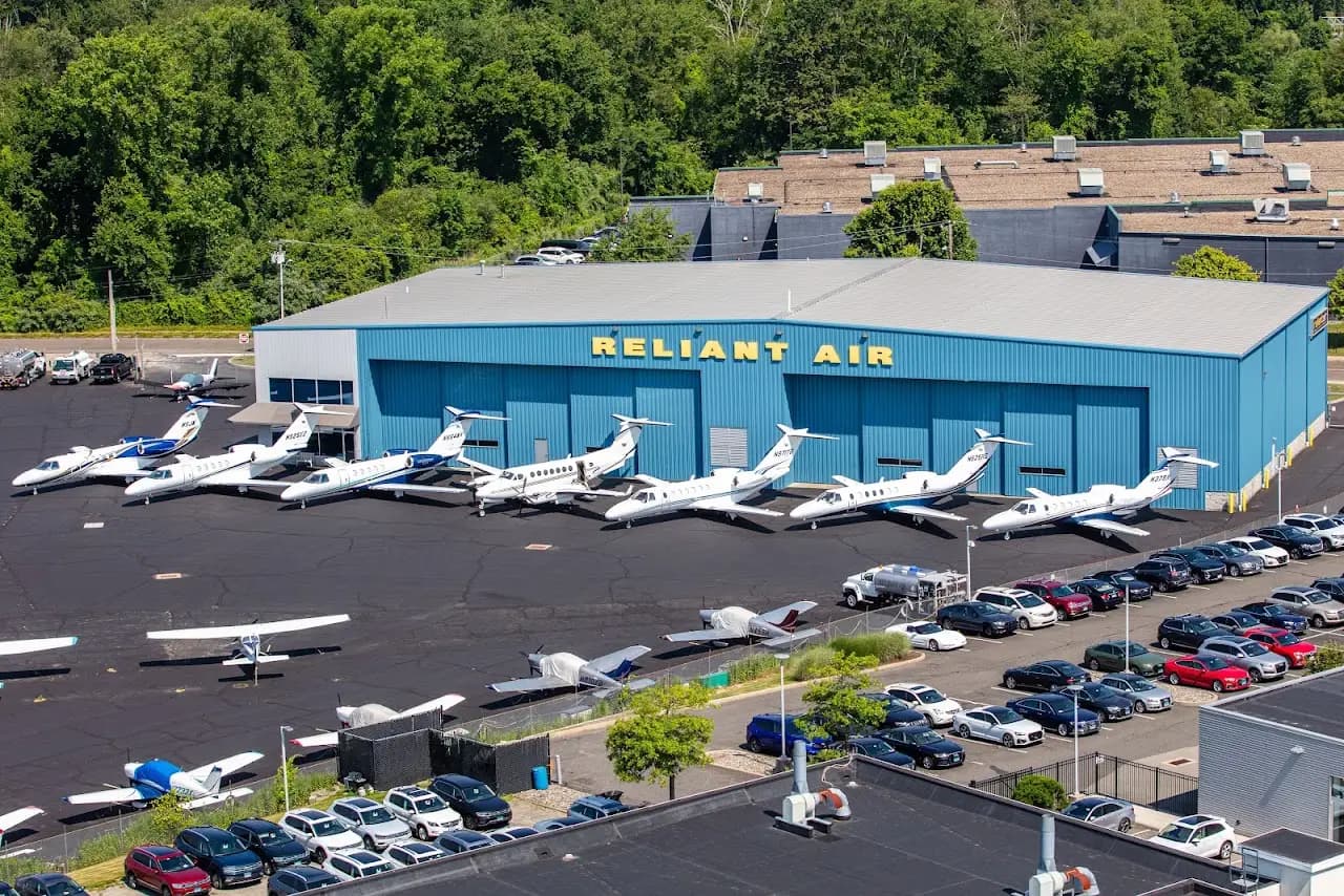Reliant Air Charter Inc